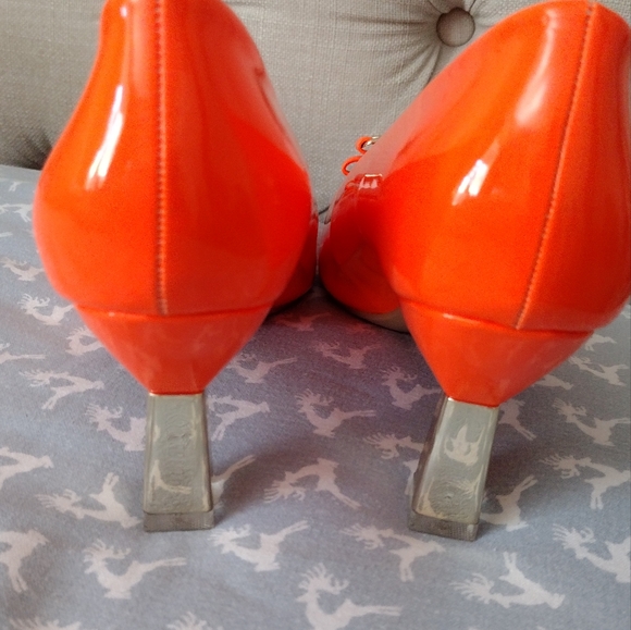 Shoes - Picture 3 of 3